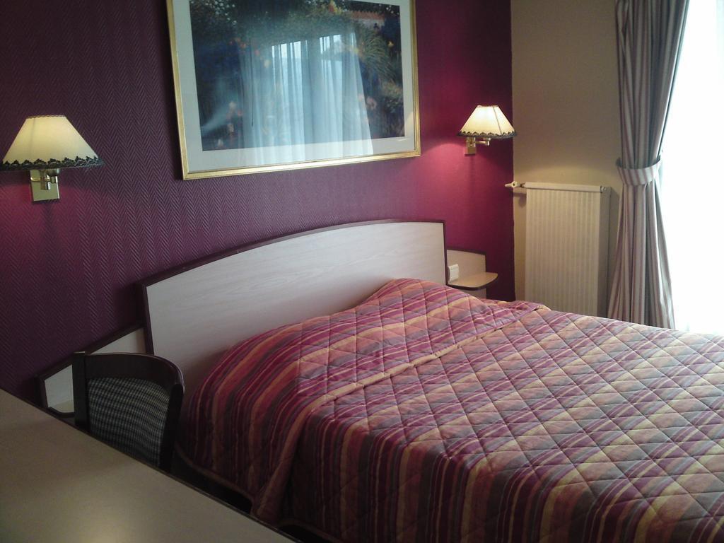 Le Galant Villepinte Gare Galant Parc Des Expositions Hotel